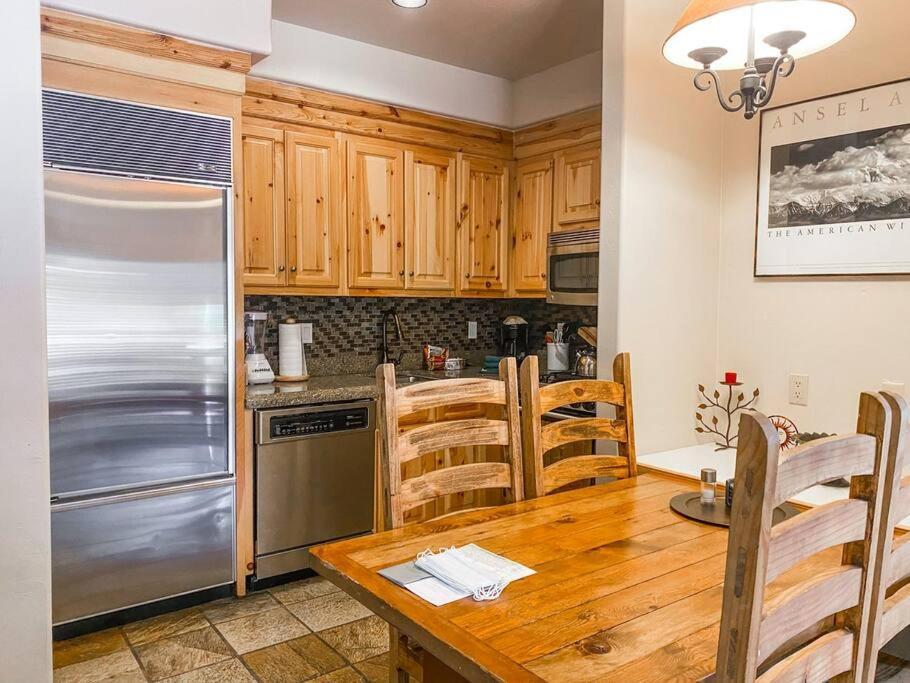 2 Bedroom Condominium - Luxury Skiin And Out Telluride Exterior photo
