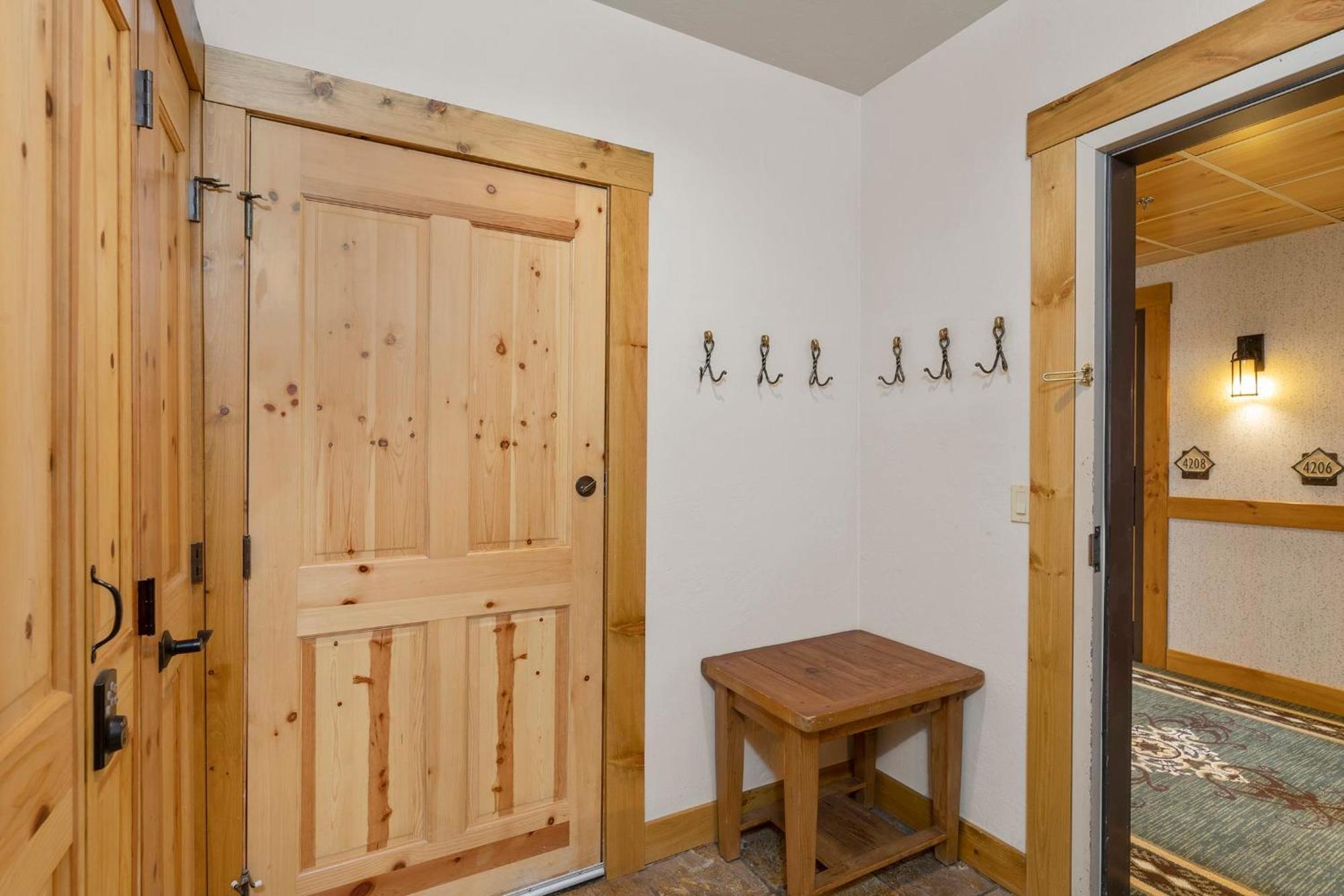 2 Bedroom Condominium - Luxury Skiin And Out Telluride Exterior photo