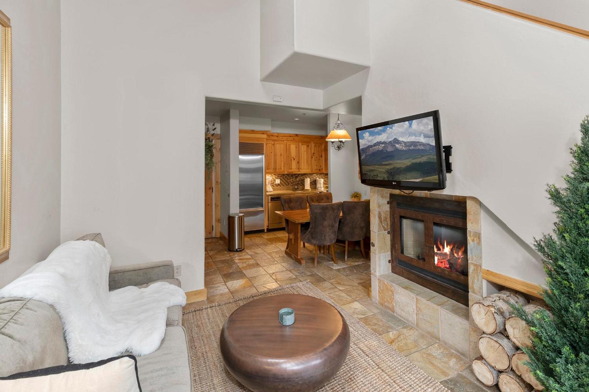 2 Bedroom Condominium - Luxury Skiin And Out Telluride Exterior photo